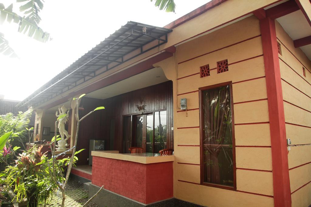 Canang Sari House Ubud Exterior foto